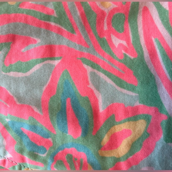 Lilly Pulitzer shorts “Make a Splash” pattern. - Picture 4 of 5